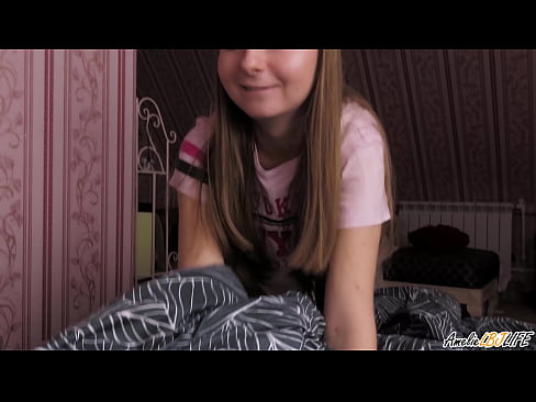 ❤️ Blondýnka hluboce saje své nejlepší kamarádky a dostává sperma do pusy ❌ Krásné porno u nás